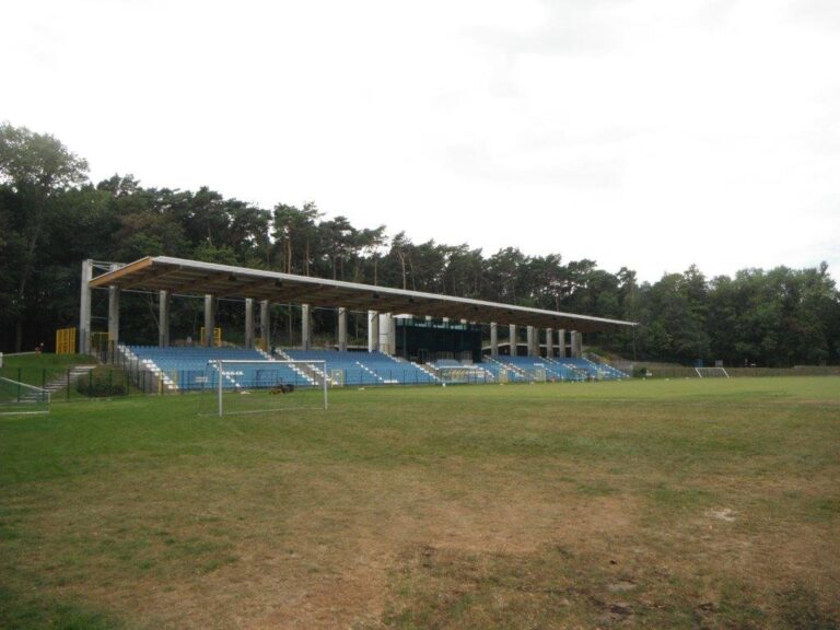 budowy_bud._technicznego_i_zadaszenia_trybuny_poludniowo-zachodniej_stadionu_miejskiego_przy_ul